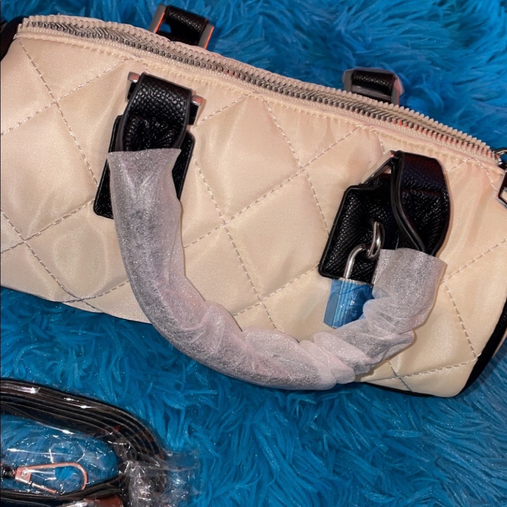 Adorable Wristlet/crossbody